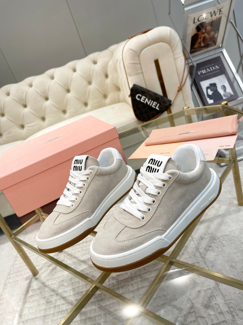 Miu Miu Casual Shoes